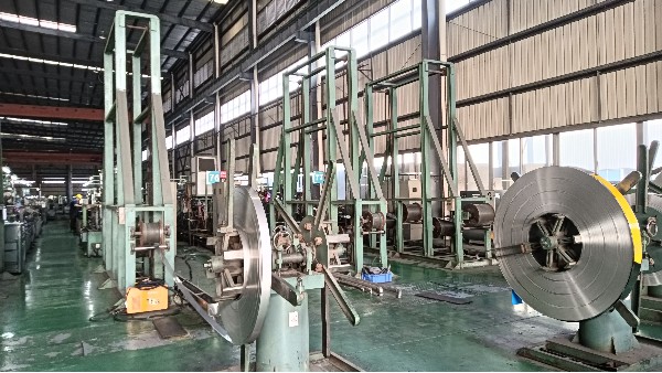 不銹鋼焊管為何會掉皮？