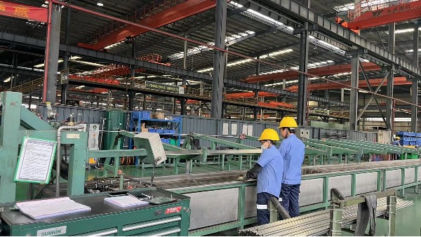 不銹鋼換熱器管選擇焊管還是無縫管？